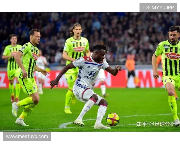 法甲球员赛季数据总结与场上综合能力复盘报告 法甲球员赛季数据总结与场上综合能力复盘报告